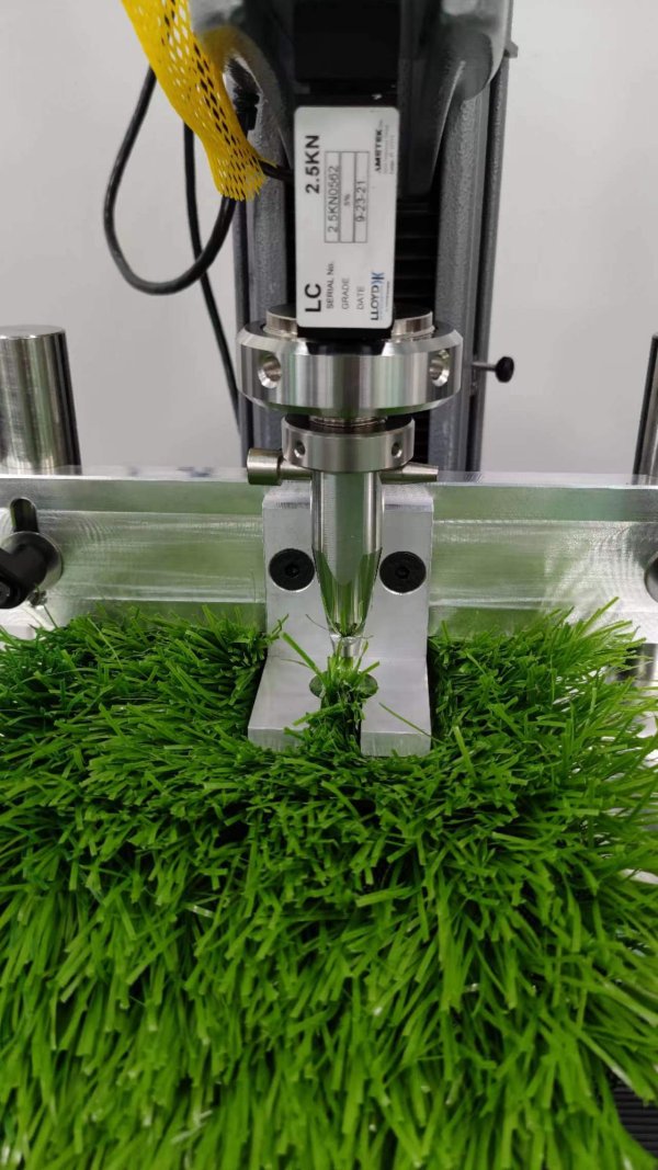 人造草坪拔出力解决方案